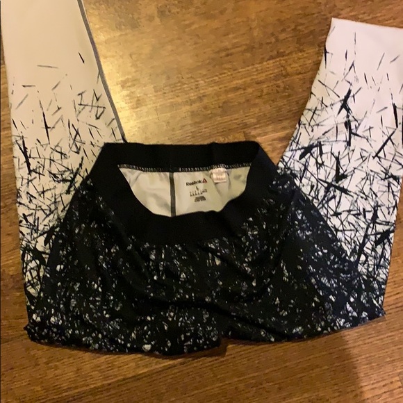 Reebok Crossfit leggings. Size L. - Picture 2 of 3